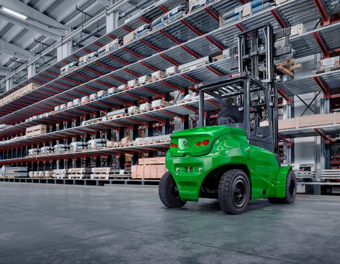 Chariot élévateur frontal électrique 3