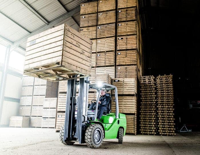 Chariot élévateur frontal thermique